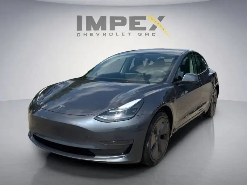 2023 Tesla Model 3 Base's photo