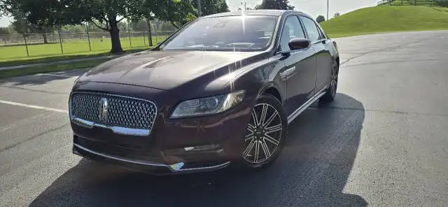 2019 Lincoln Continental Reserve AWD's photo