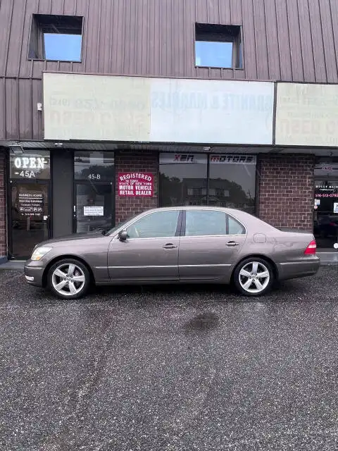 2005 Lexus LS 500 430's photo