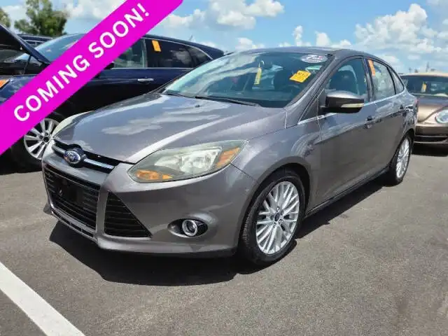2014 Ford Focus Sedan Titanium's photo