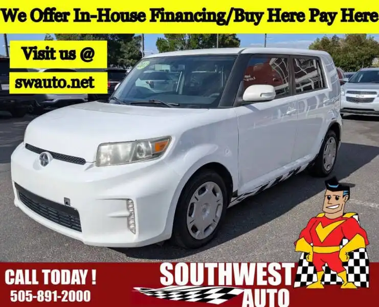 2013 Scion xB's photo
