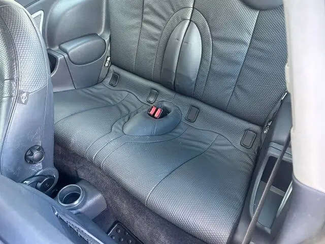 2004 MINI Cooper Cooper photo 5