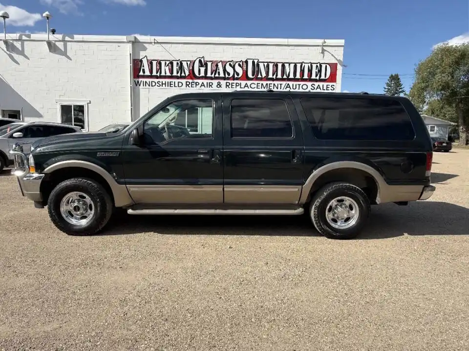 2002 Ford Excursion 6.8 Limited 4WD's photo