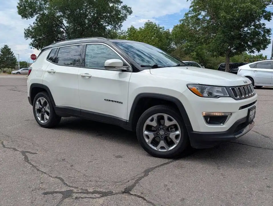 2017 Jeep Compass Limited 4X4's photo