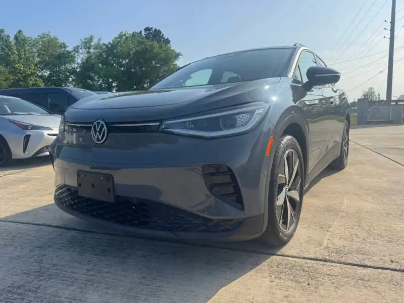 2023 Volkswagen ID.4 S's photo