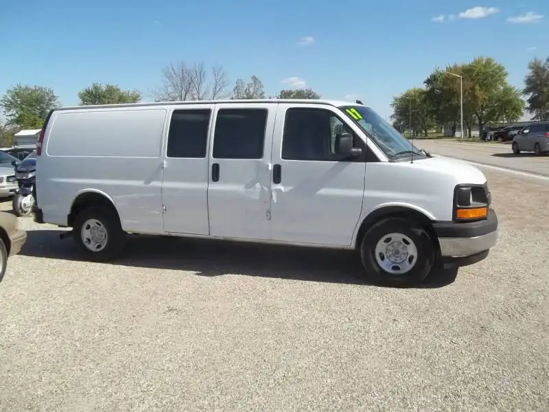 2017 Chevrolet Express 2500 Extended Work Van HD's photo