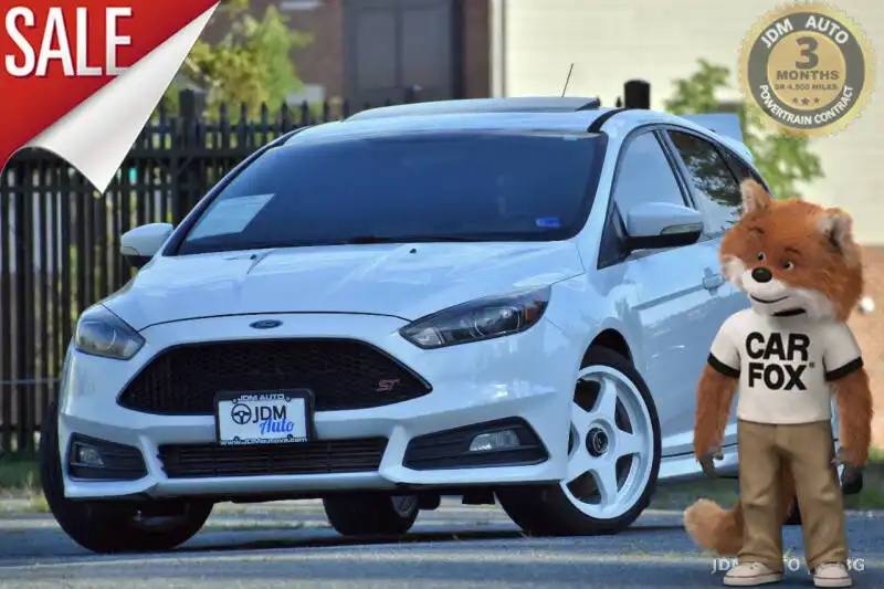 2015 Ford Focus 5 Door Hatch ST's photo