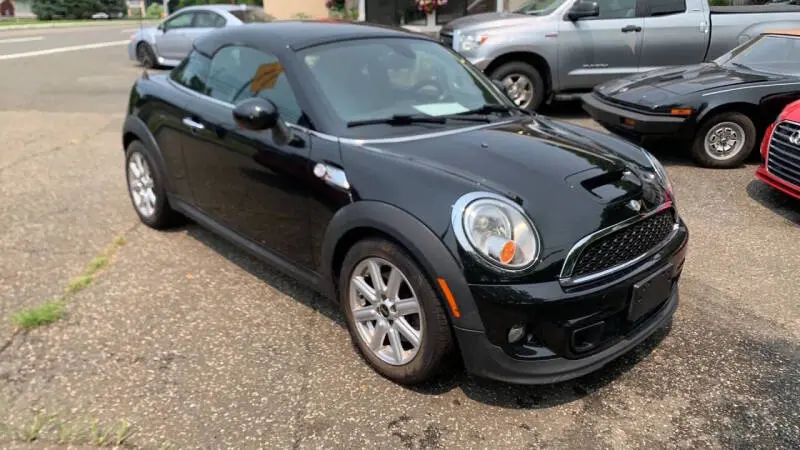 2012 MINI Cooper S photo 3