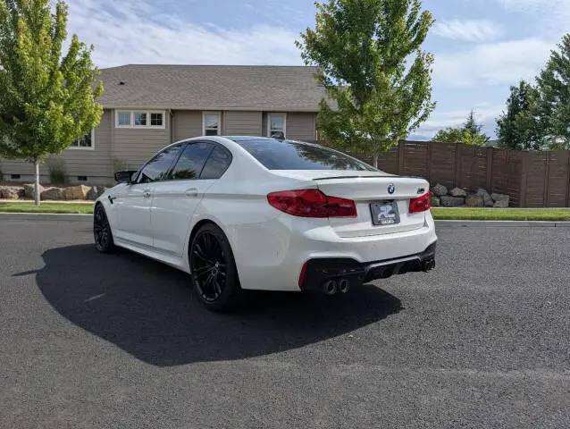 2020 BMW M5 Competition photo 3