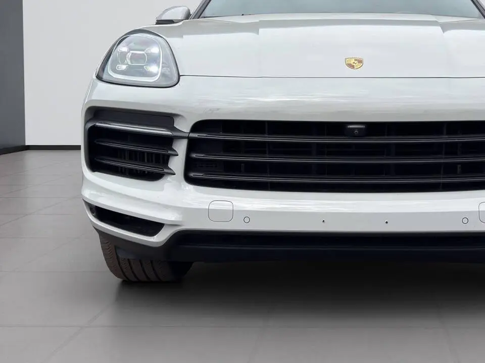 2020 Porsche Cayenne Base photo 4