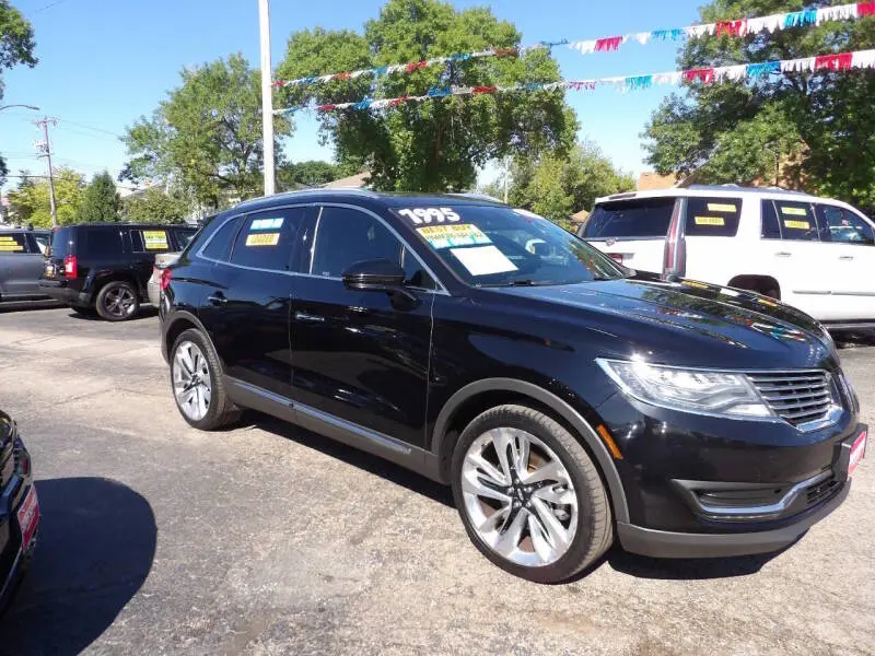 2016 Lincoln MKX Reserve AWD photo 3