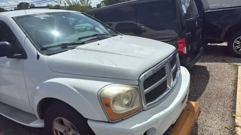 2004 Dodge Durango Limited 4X4's photo