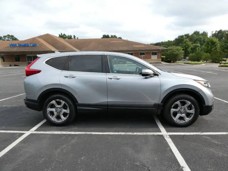 2017 Honda CR-V EX-L AWD photo 4