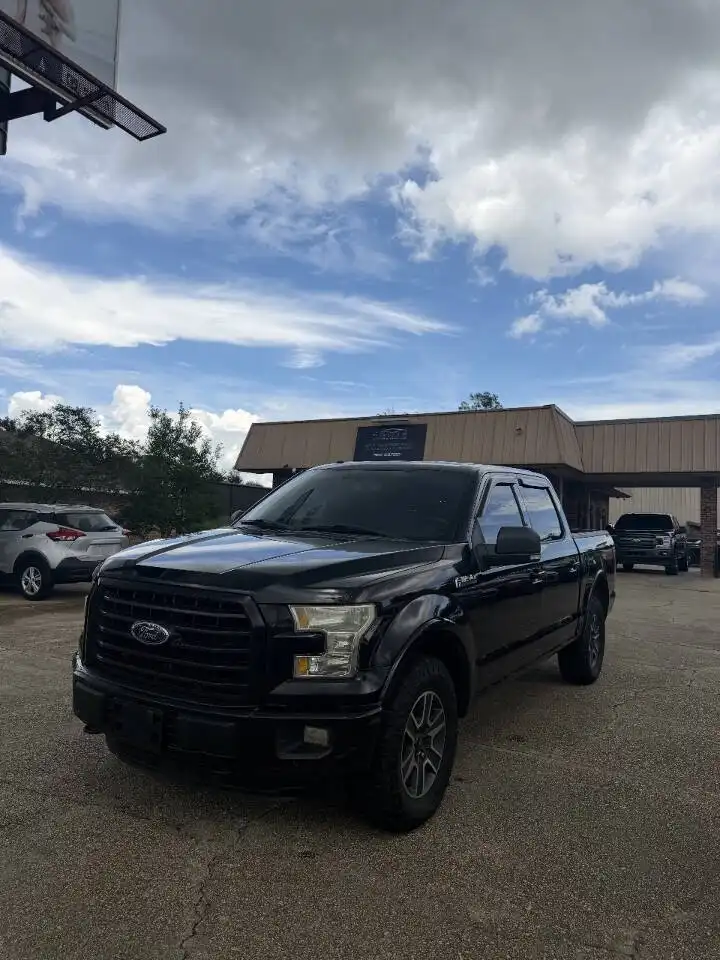 2016 Ford F-150 XLT 4WD SuperCrew 5-1/2' Box's photo