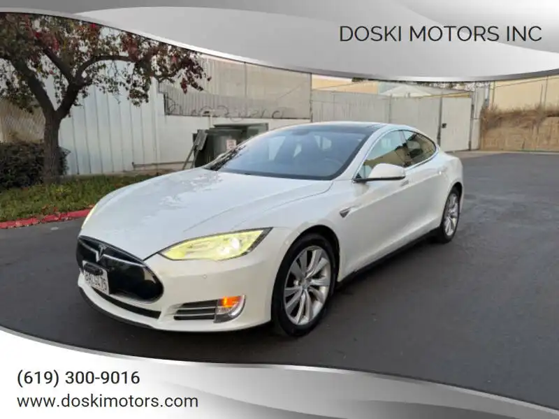 2014 Tesla Model S 85 kWh's photo