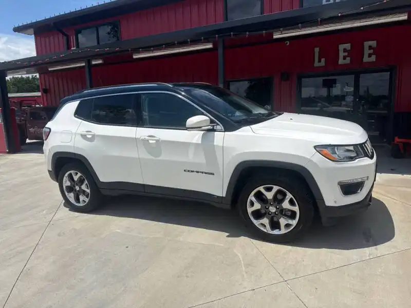 2017 Jeep Compass Limited 4X4's photo