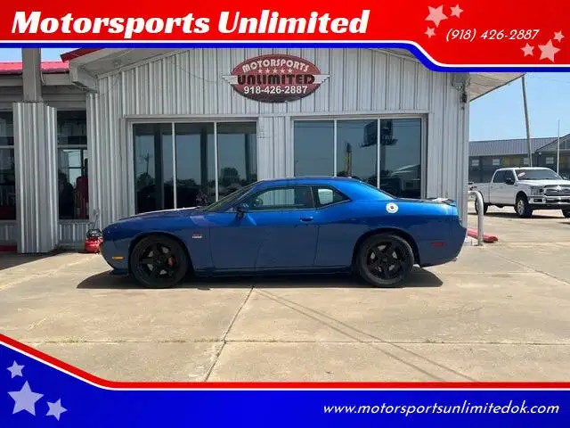 2011 Dodge Challenger SRT8's photo