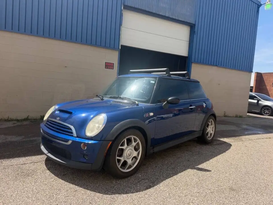 2003 MINI Cooper Cooper S photo 1