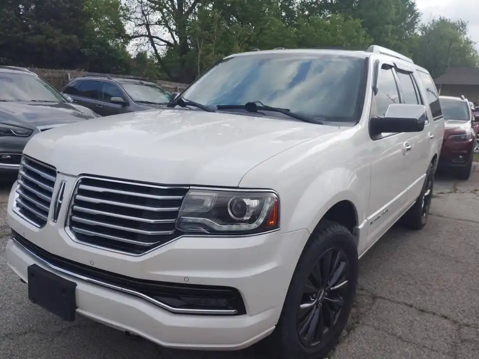 2017 Lincoln Navigator Select 4WD's photo