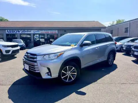 2019 Toyota Highlander XLE 4WD V6's photo