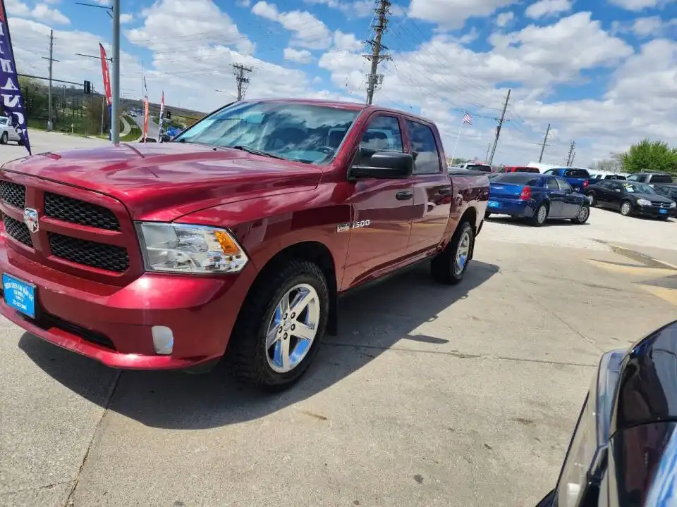 2014 RAM 1500 Tradesman 4x4 Crew Cab's photo