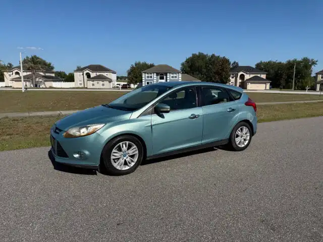 2012 Ford Focus 5 Door Hatch SEL's photo