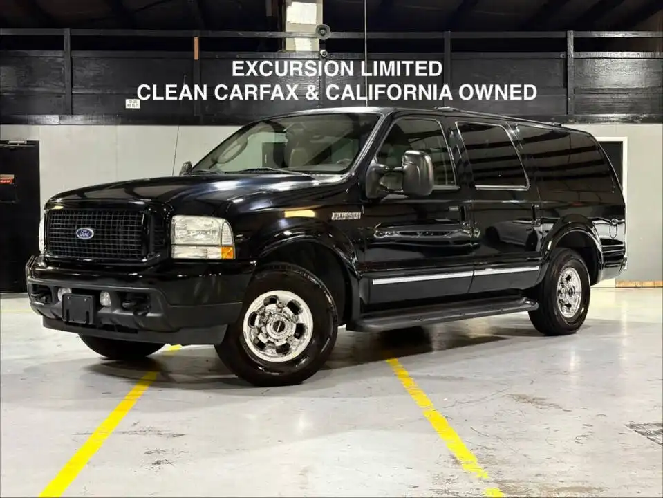 2003 Ford Excursion Limited 6.8L's photo