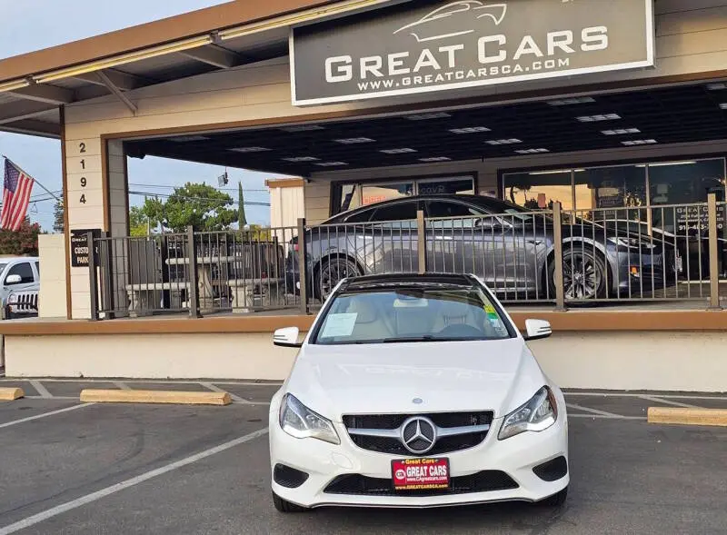 2014 Mercedes-Benz E-Class E350 photo 3