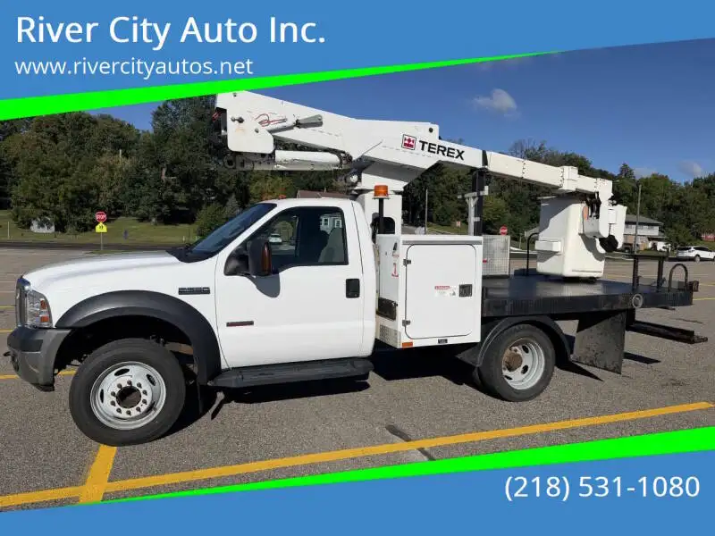 2007 Ford F-550 Super Duty's photo