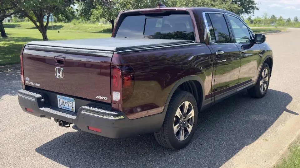 2019 Honda Ridgeline RTL-E AWD photo 5