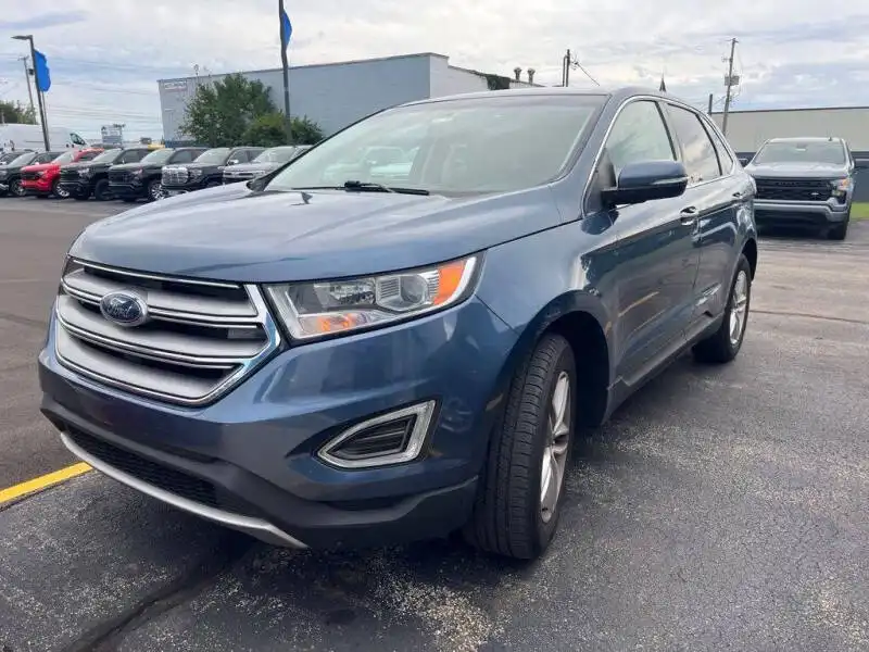 2018 Ford Edge SEL AWD's photo
