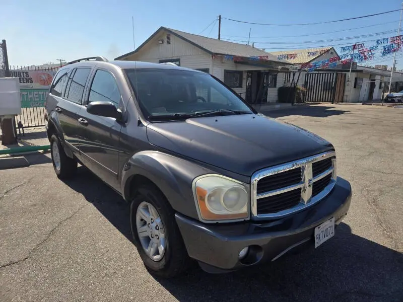 2004 Dodge Durango SLT photo 3
