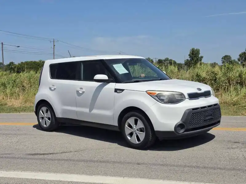 2014 Kia Soul 1.6 Base 5-Door's photo