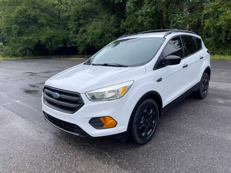 2017 Ford Escape S's photo