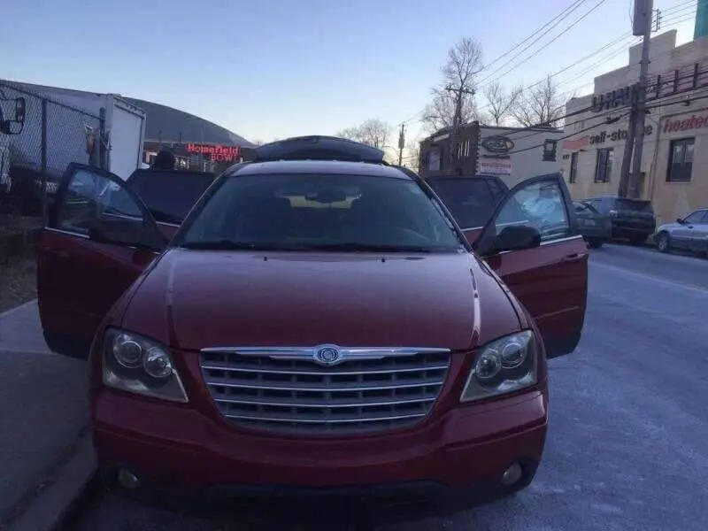 2004 Chrysler Pacifica AWD photo 3