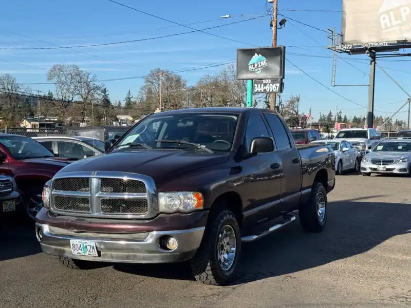 2005 Dodge Ram 1500 ST 4x4 Quad Cab SWB's photo