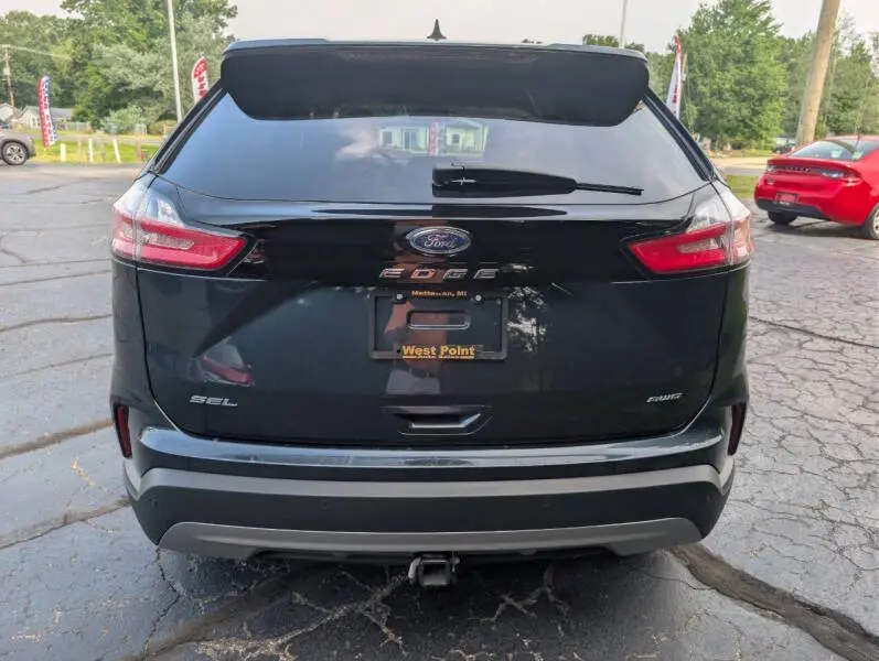 2023 Ford Edge SEL AWD photo 4