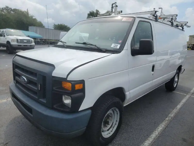 2013 Ford E-Series E-150 Van photo 1