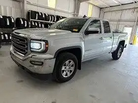 2016 GMC Sierra 4WD Double Cab Standard Box SLE's photo