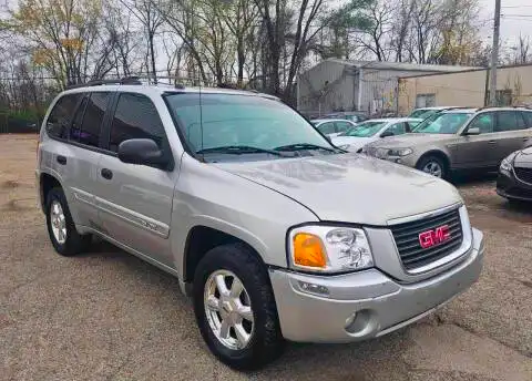 2005 GMC Envoy 4WD SLE's photo