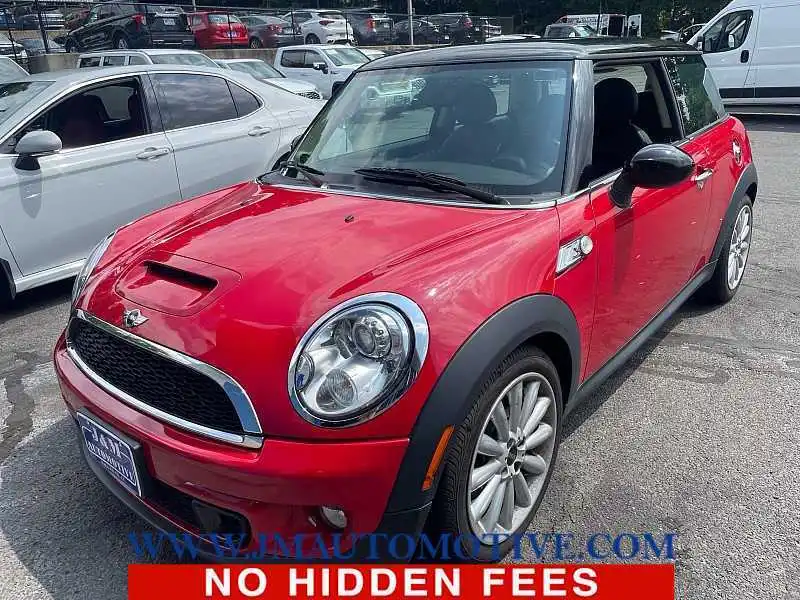 2011 MINI Cooper S's photo