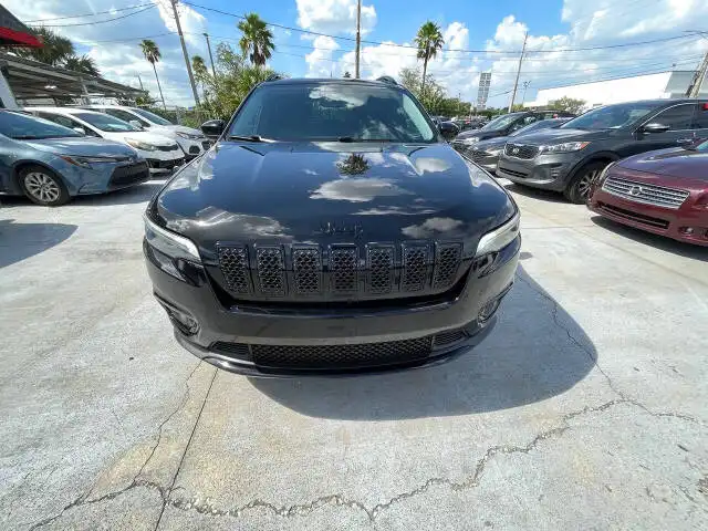 2019 Jeep Cherokee Altitude 4X4's photo