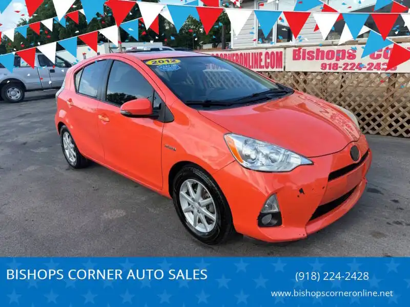 2012 Toyota Prius c Four's photo