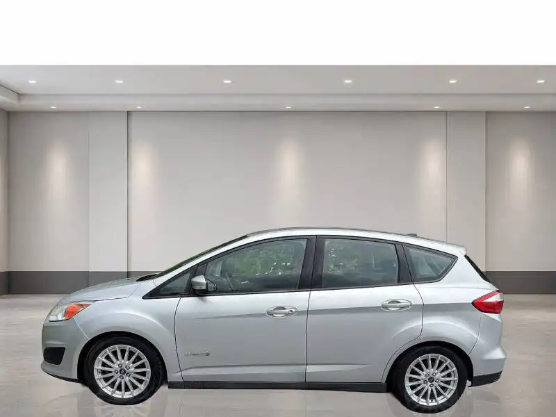 2013 Ford C-Max Hybrid SE's photo