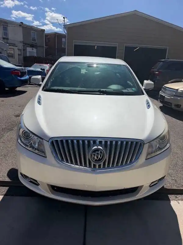 2010 Buick LaCrosse CXL AWD's photo