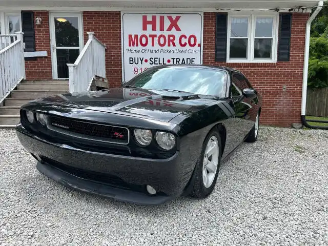 2012 Dodge Challenger R/T's photo
