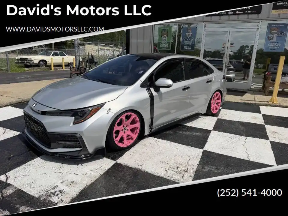 2020 Toyota Corolla SE AT's photo