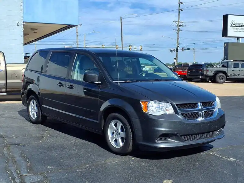 2012 Dodge Grand Caravan SXT's photo