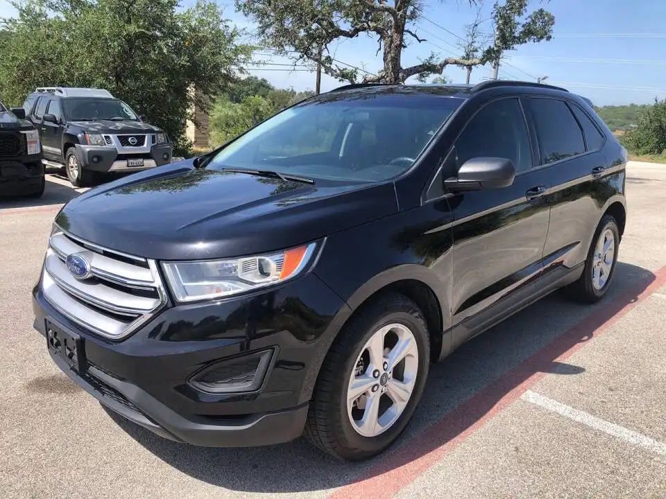2017 Ford Edge SE's photo