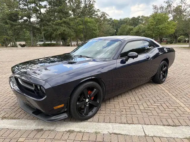 2012 Dodge Challenger SXT's photo